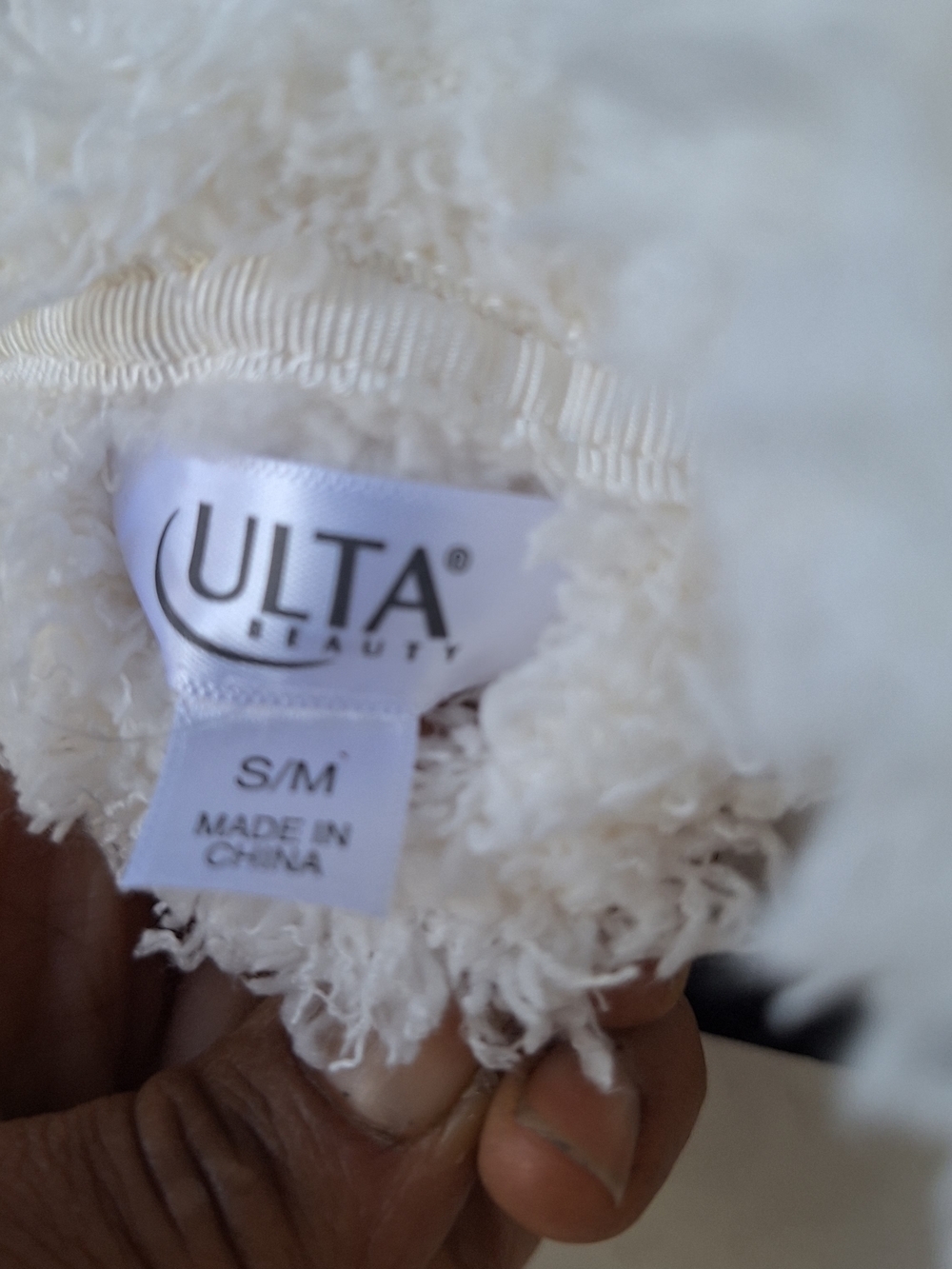 Ulta Beauty Plush Shawl Collar Robe - Cream - Picture 4 of 10